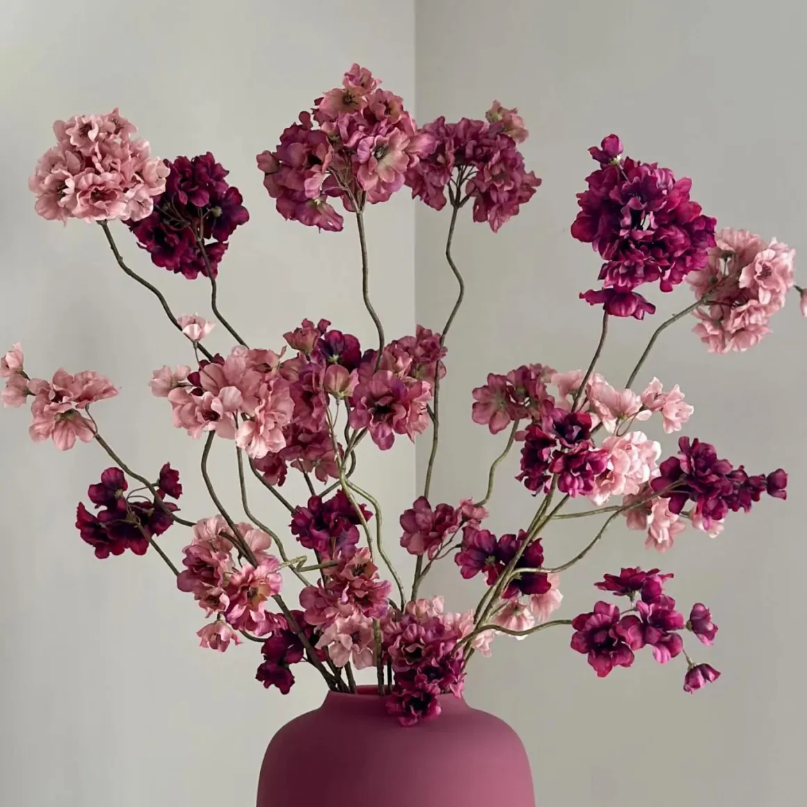 Bloesem boeket burgundy roze