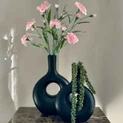 Complete decoratie set met zwarte vaasjes