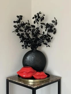 Complete woonaccessoires set met croco vaas met lip vaasjes rood zwart