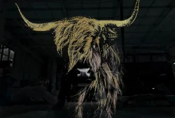 Glasschilderij met kristallen en lijst 120x80cm Gouden hooglander