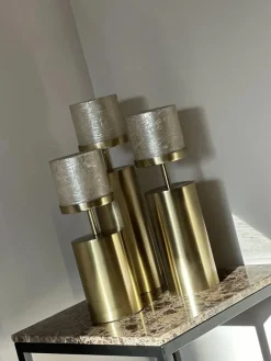 Gouden Kandelaar woonaccessoires set 3 incl stompkaarsen