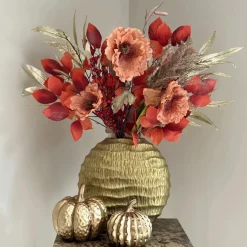 Herfst decoratie vaas met zijden bloemen