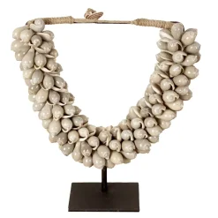 J66 Kleine schelpenketting ornament op voet