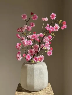 Light & living vaas met zijden bloem kersenbloesem.