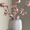 Light & living vaas met zijdenbloemen kersenbloesem oud roze / roze