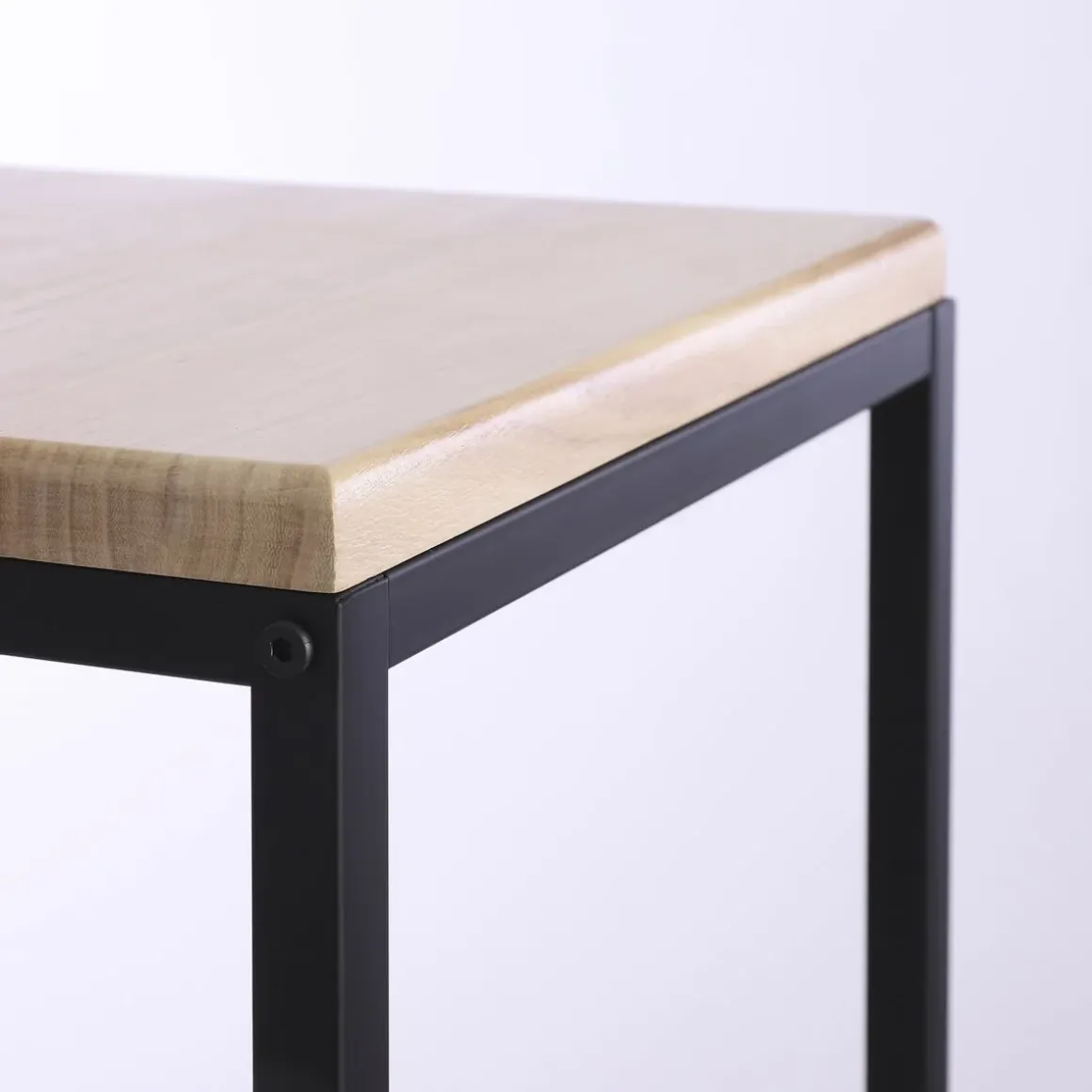 Oskar Plantentafel – L30 x B30 x H62 cm – Hout, Metaal – Zwart