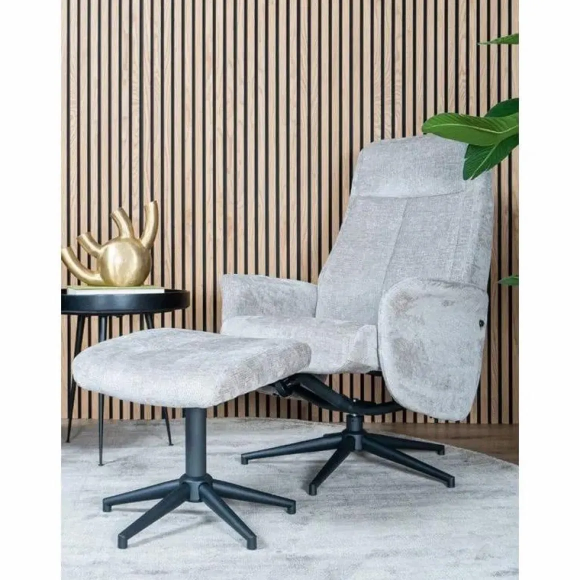 Relaxfauteuil Bindy + Hocker – Perfect Harmony – Taupe 04