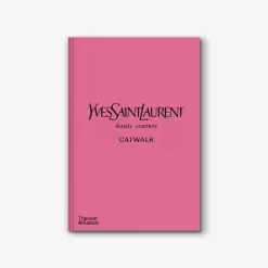 Tafelboek Yves Saint Laurent Catwalk Roze Fashionbook