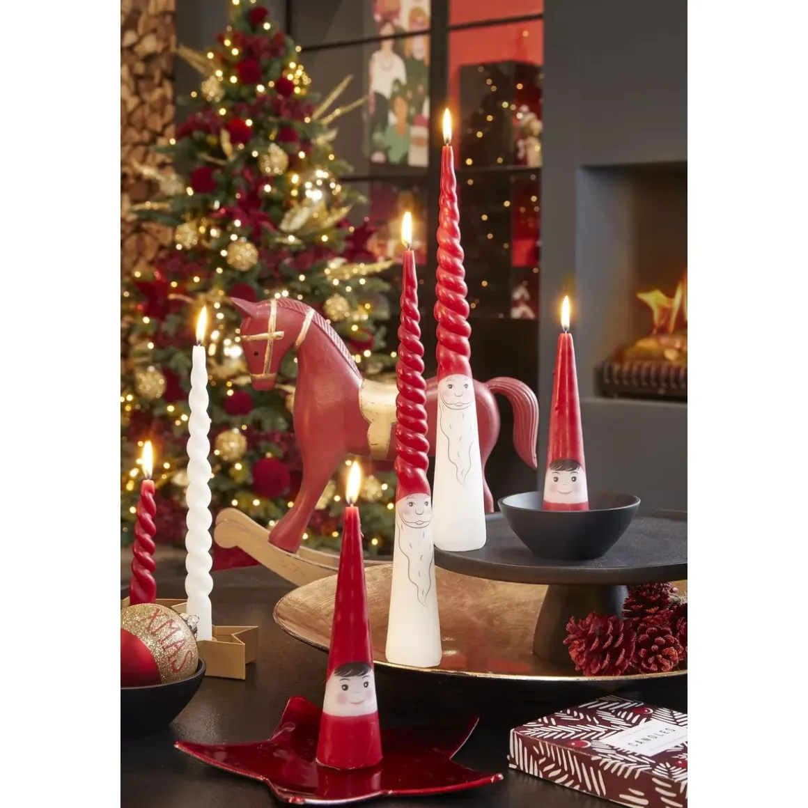 Tallo Taartplateau – H10 x Ø30 cm – 100% FSC Mangohout – Zwart