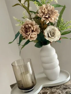 Vase the World | Vaas Carmen ivory Ø12 x H30 cm