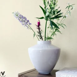 Vase the world – Vaas Kagera ivory