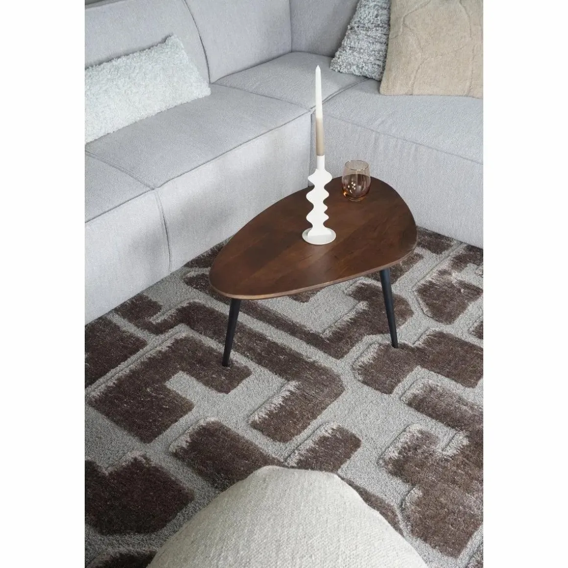 Vloerkleed Liana Bruin 200 x 290 cm