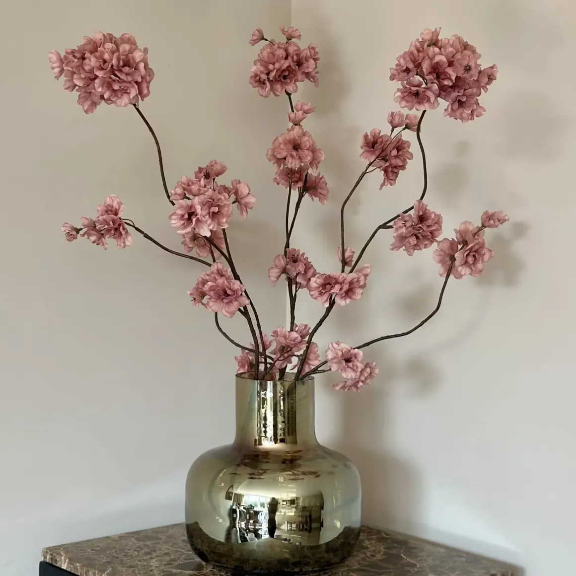 Zijden bloesemtak Prunus Malaga spray taupe oud roze 126cm